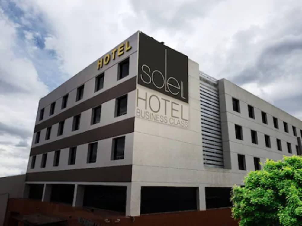 Hotel Soleil Business Class Celaya Celaya  Εξωτερικό φωτογραφία